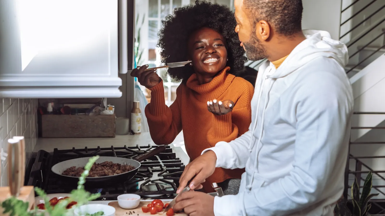 How soon do STI symptoms appear after exposure?